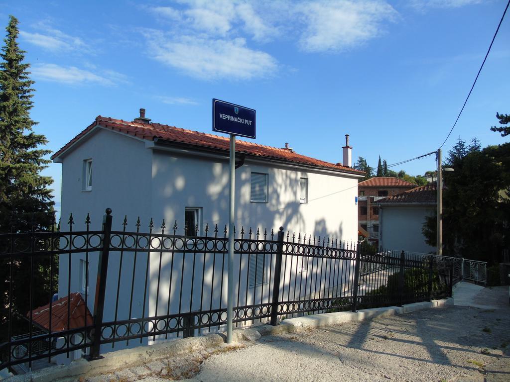 Apartment Mihael Opatija Buitenkant foto